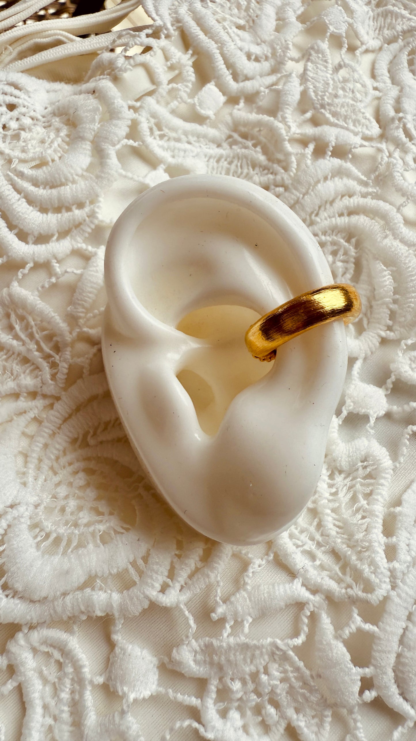 Earcuff