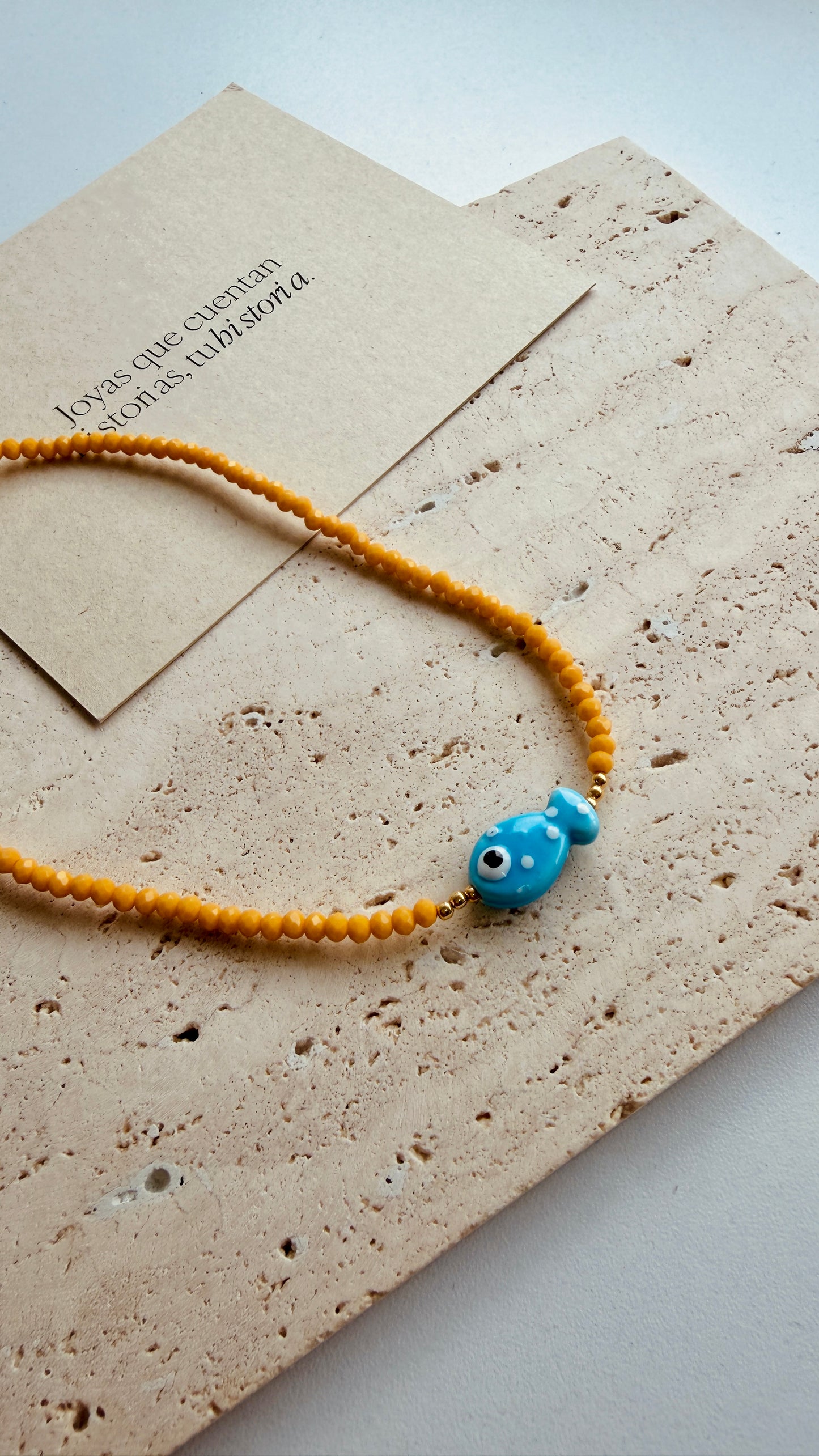 Collar Pez