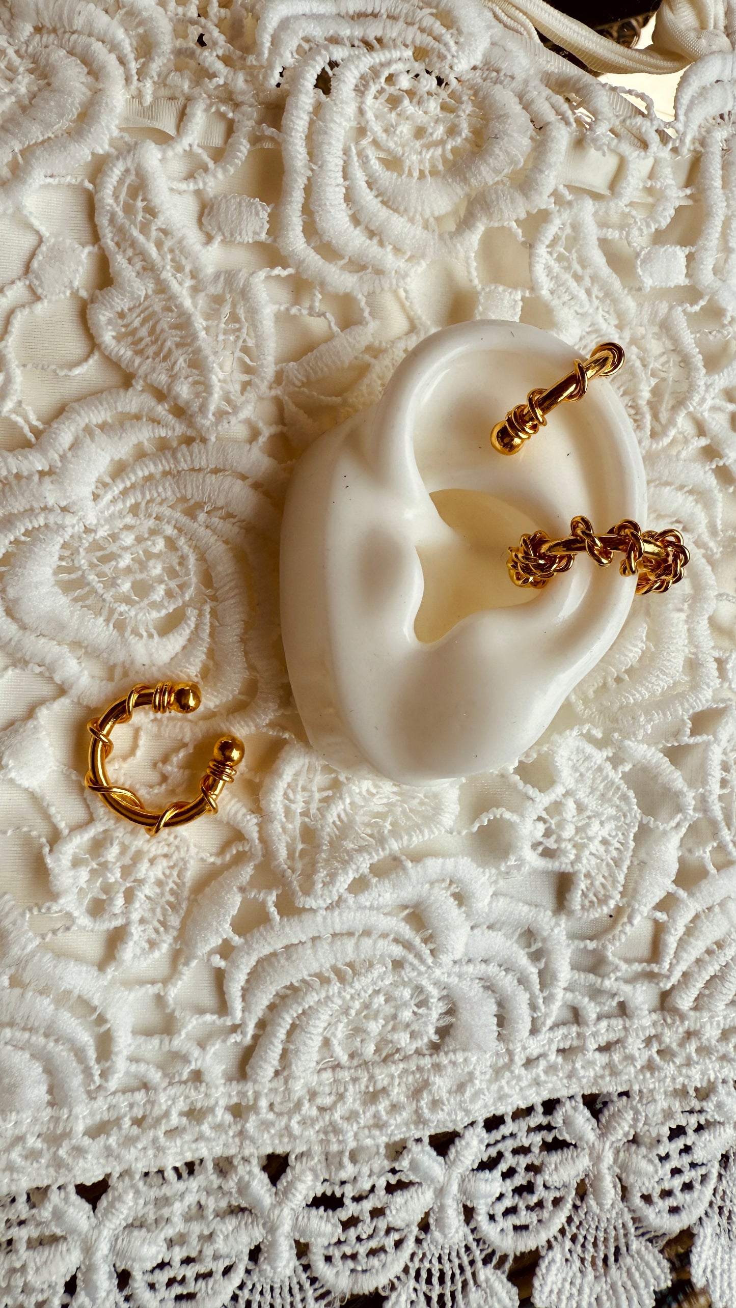 Earcuff
