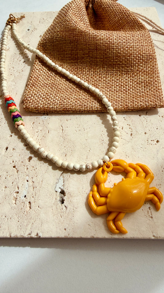 Collar howlita