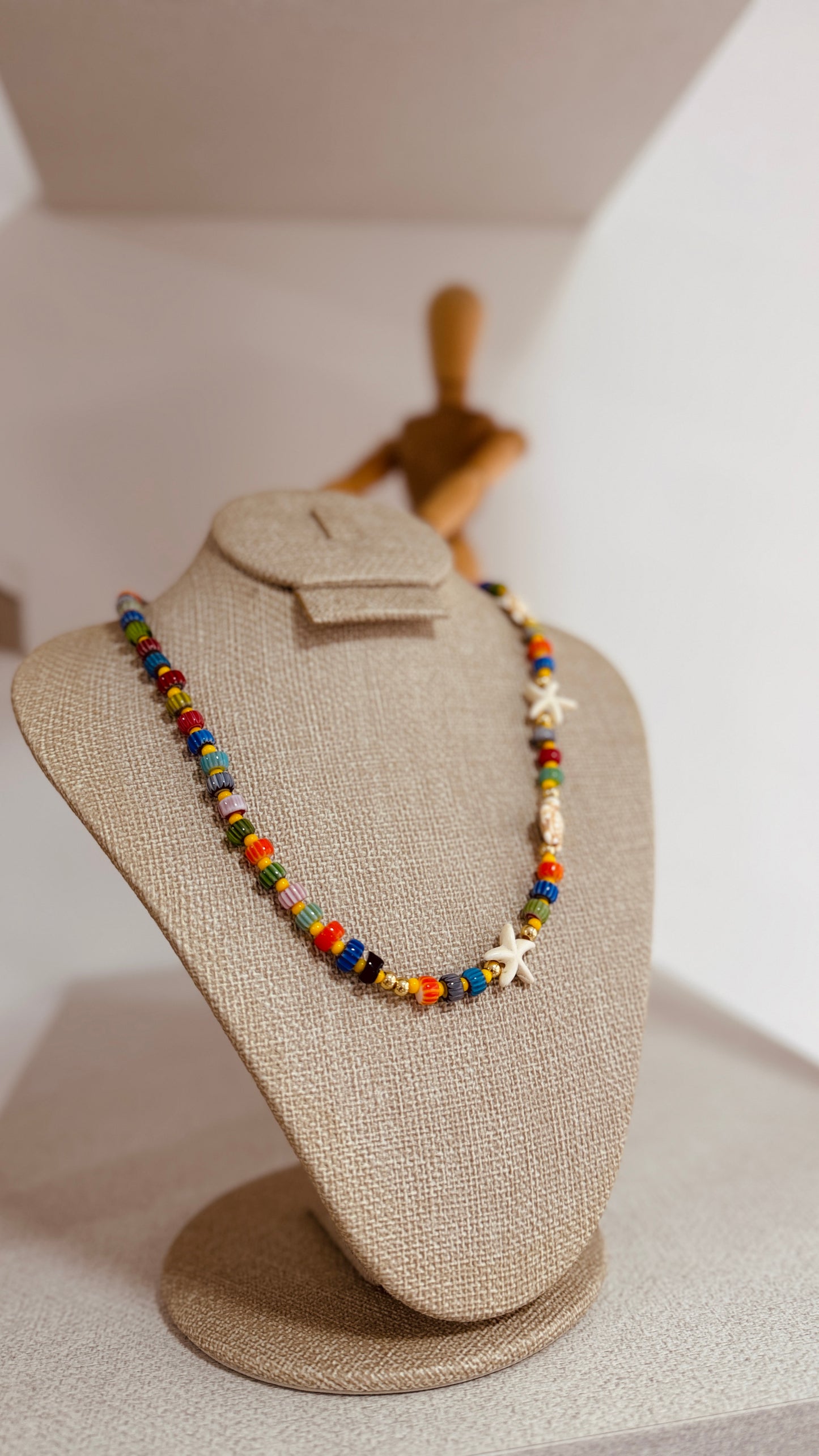 Collar colors