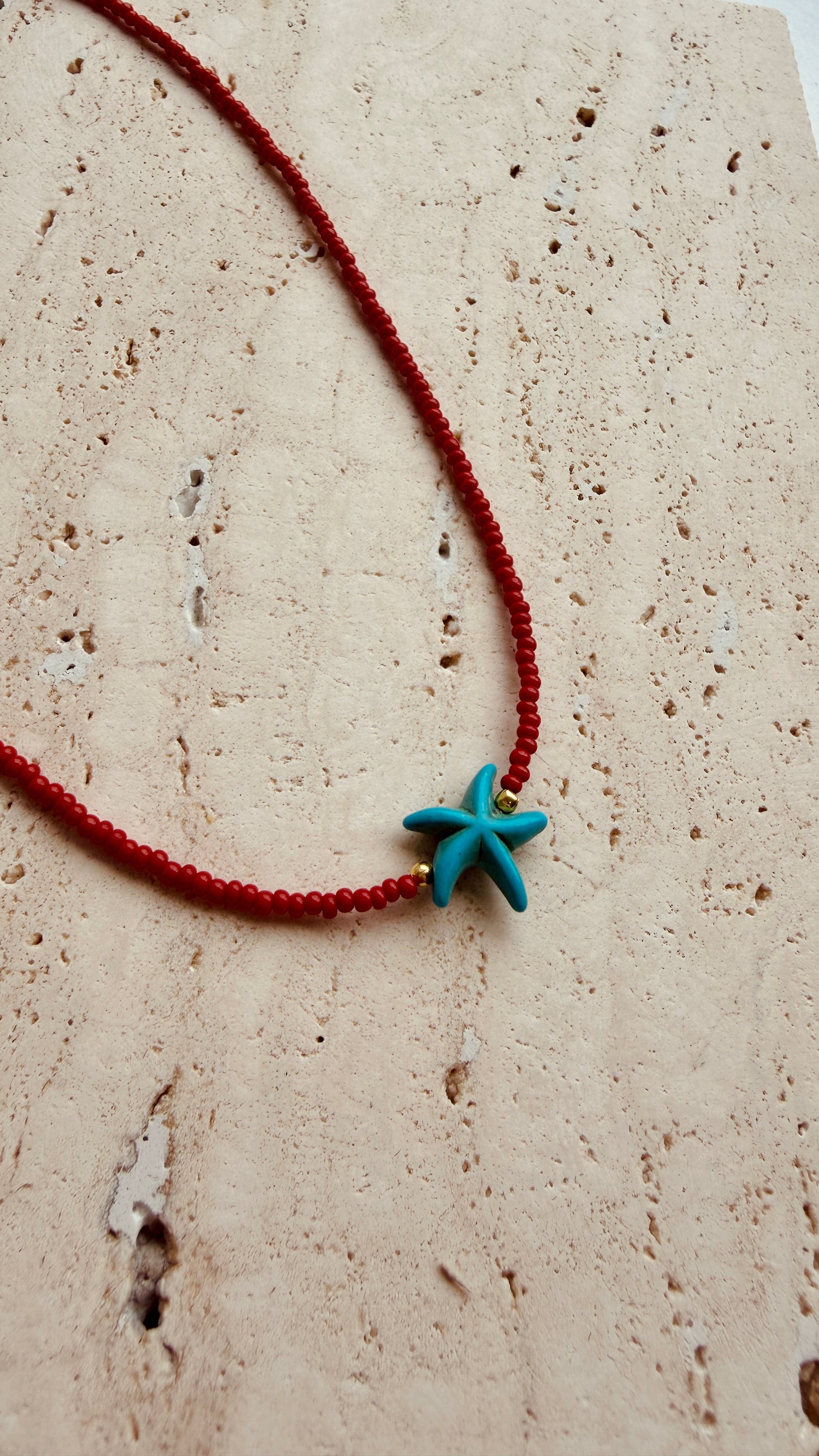 Gargantilla estrella turquesa