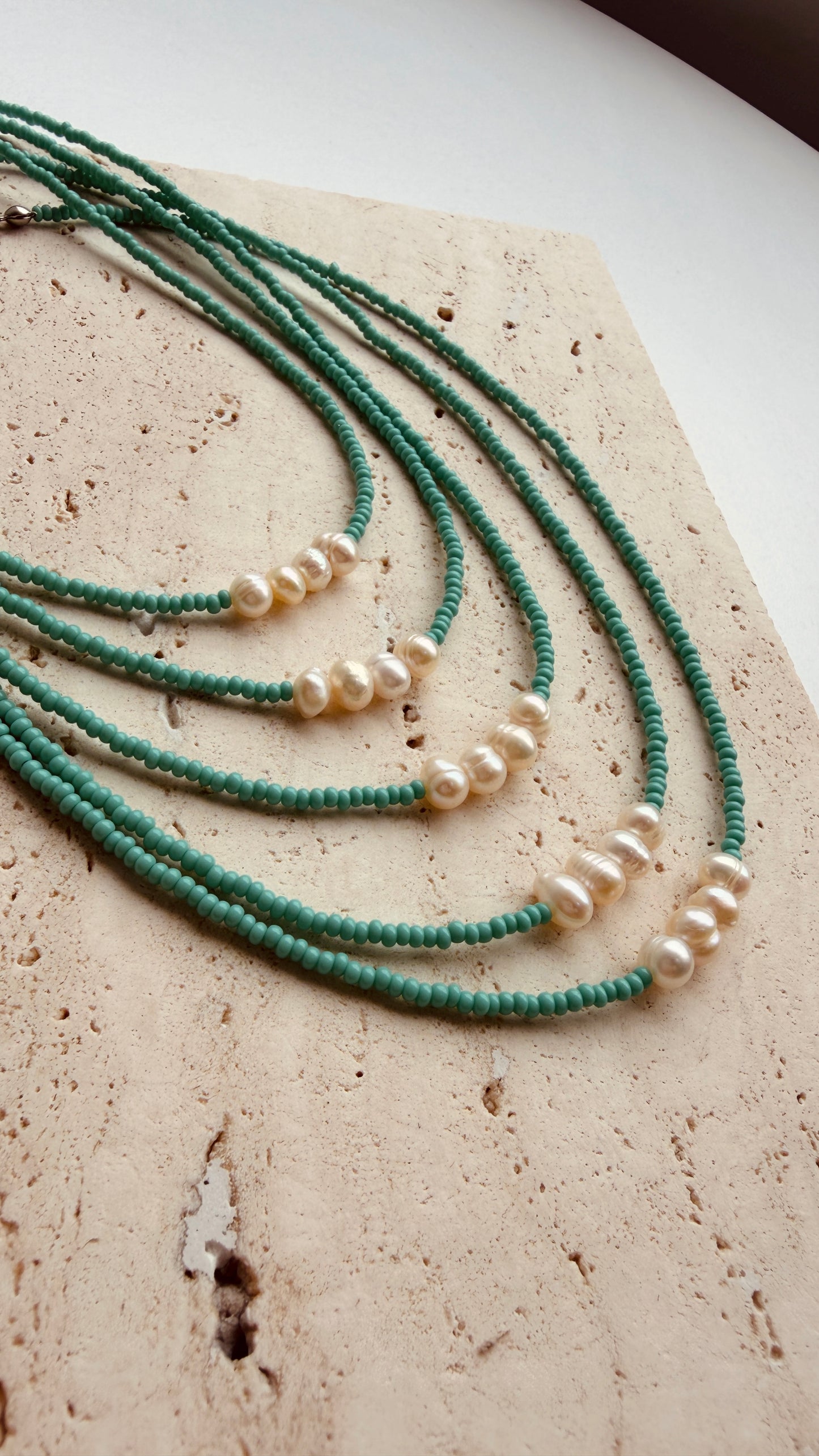 Collar turquesa perlas de rio