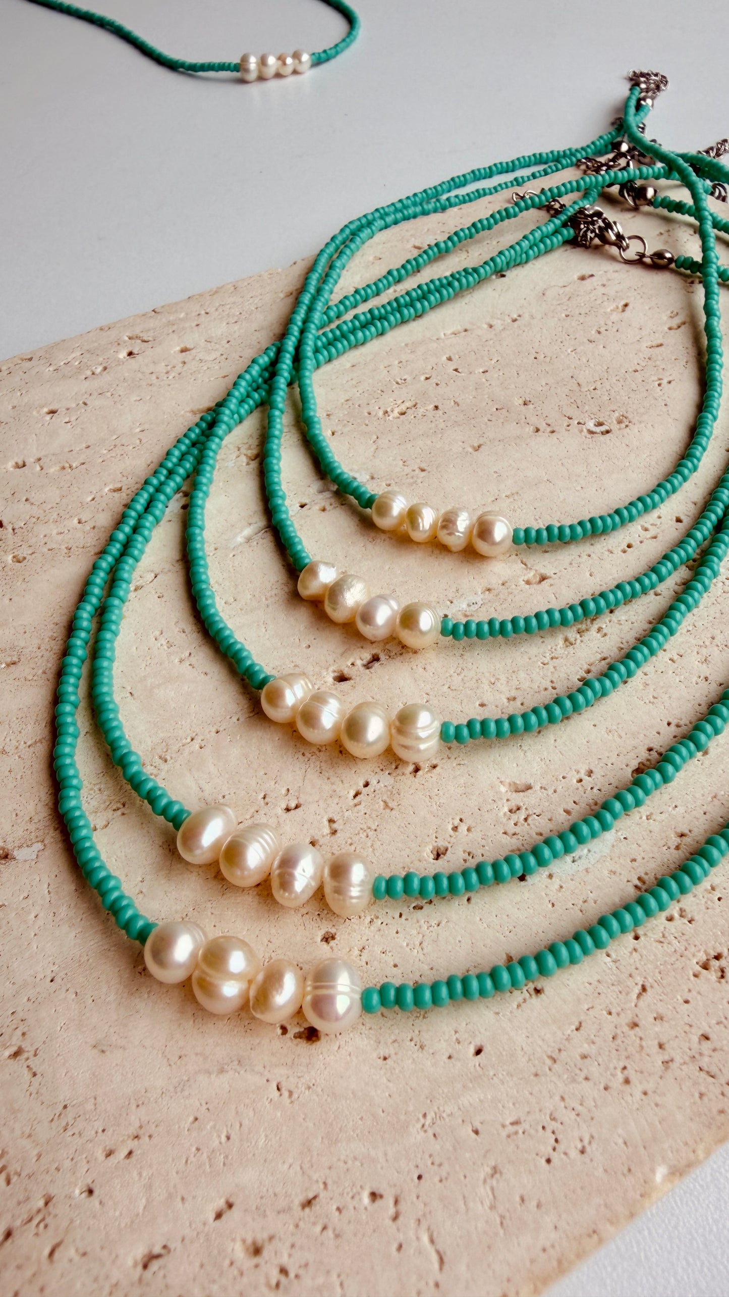 Collar turquesa perlas de rio