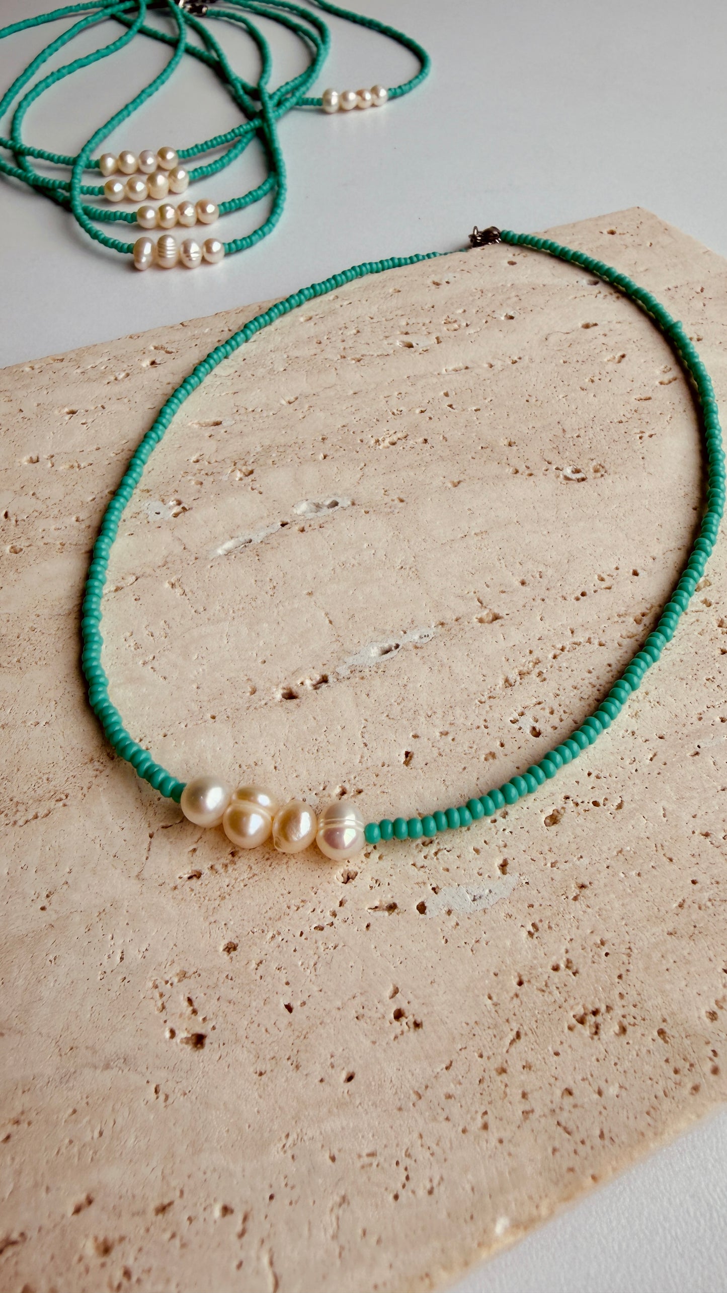 Collar turquesa perlas de rio