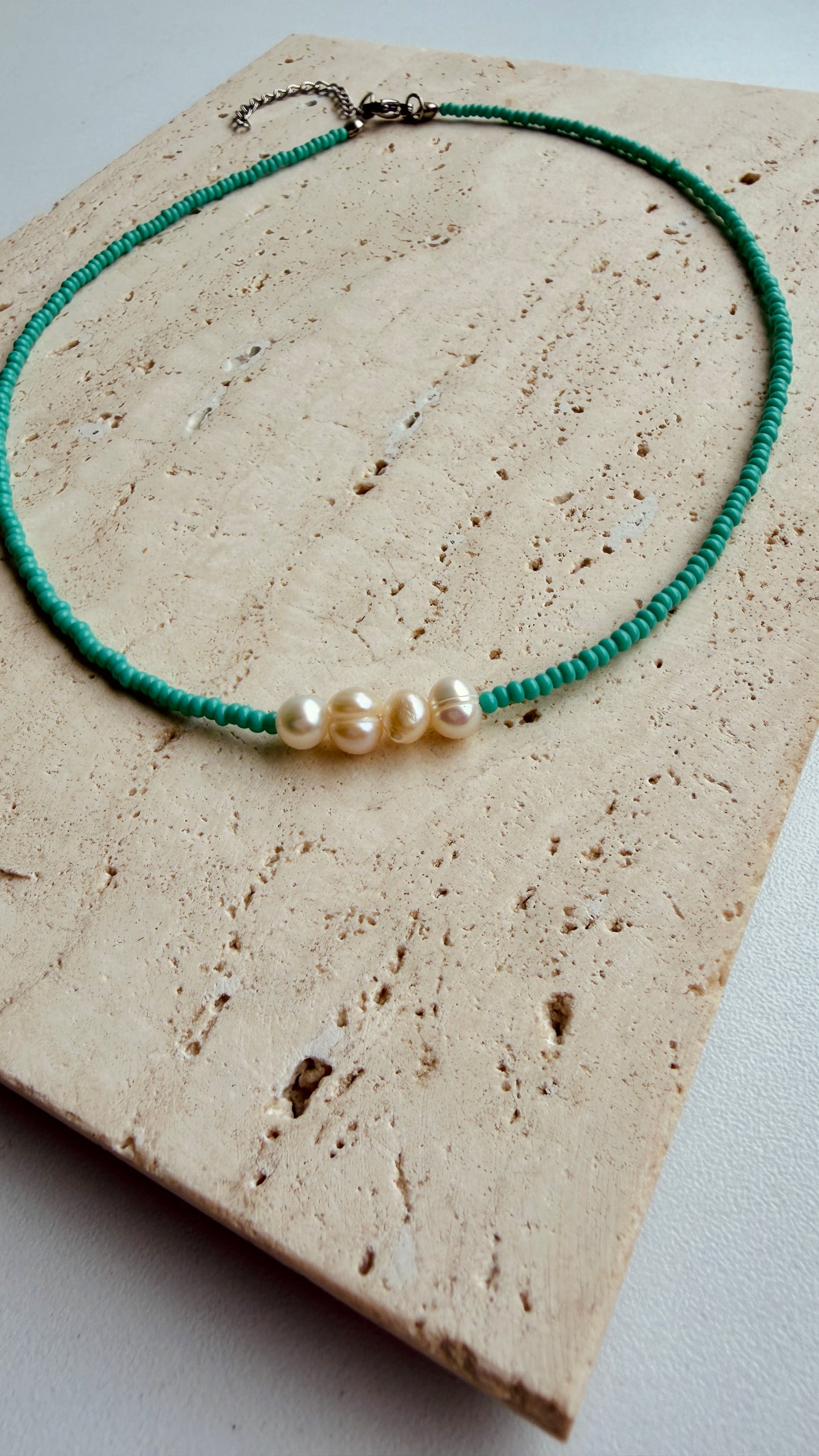 Collar turquesa perlas de rio
